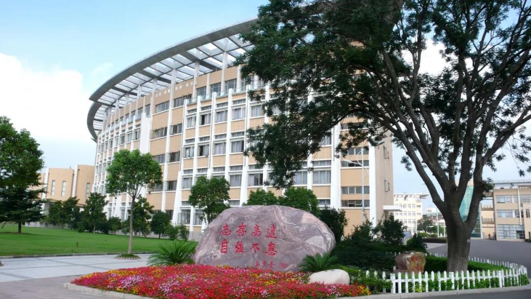 上海市崇明中學消防設(shè)施年檢
